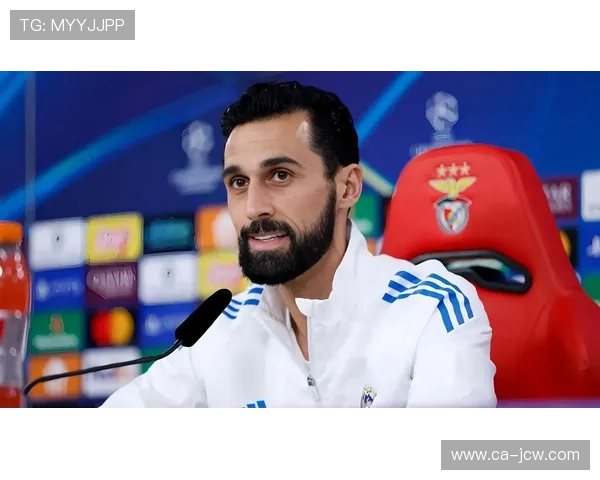 皇马更衣室质疑阿韦洛亚执教能力:战术缺乏新意用人引争议 皇马更衣室质疑阿韦洛亚执教能力:战术缺乏新意用人引争议