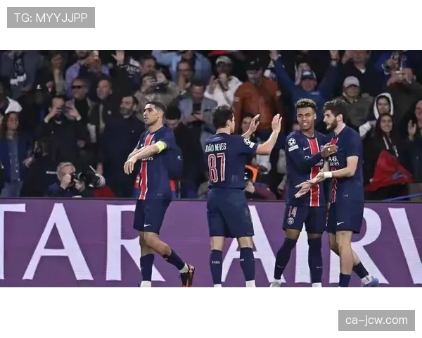 欧冠现场：国米三中卫体系在伯纳乌承受皇马双边锋持续冲击。