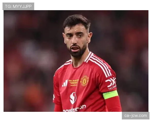 终场哨响：布伦特福德1-1曼联，B费直接任意球救主